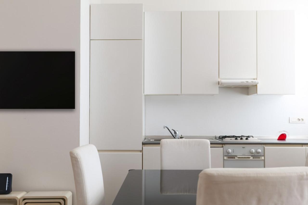 Charming San Babila Apt. Milano Eksteriør bilde