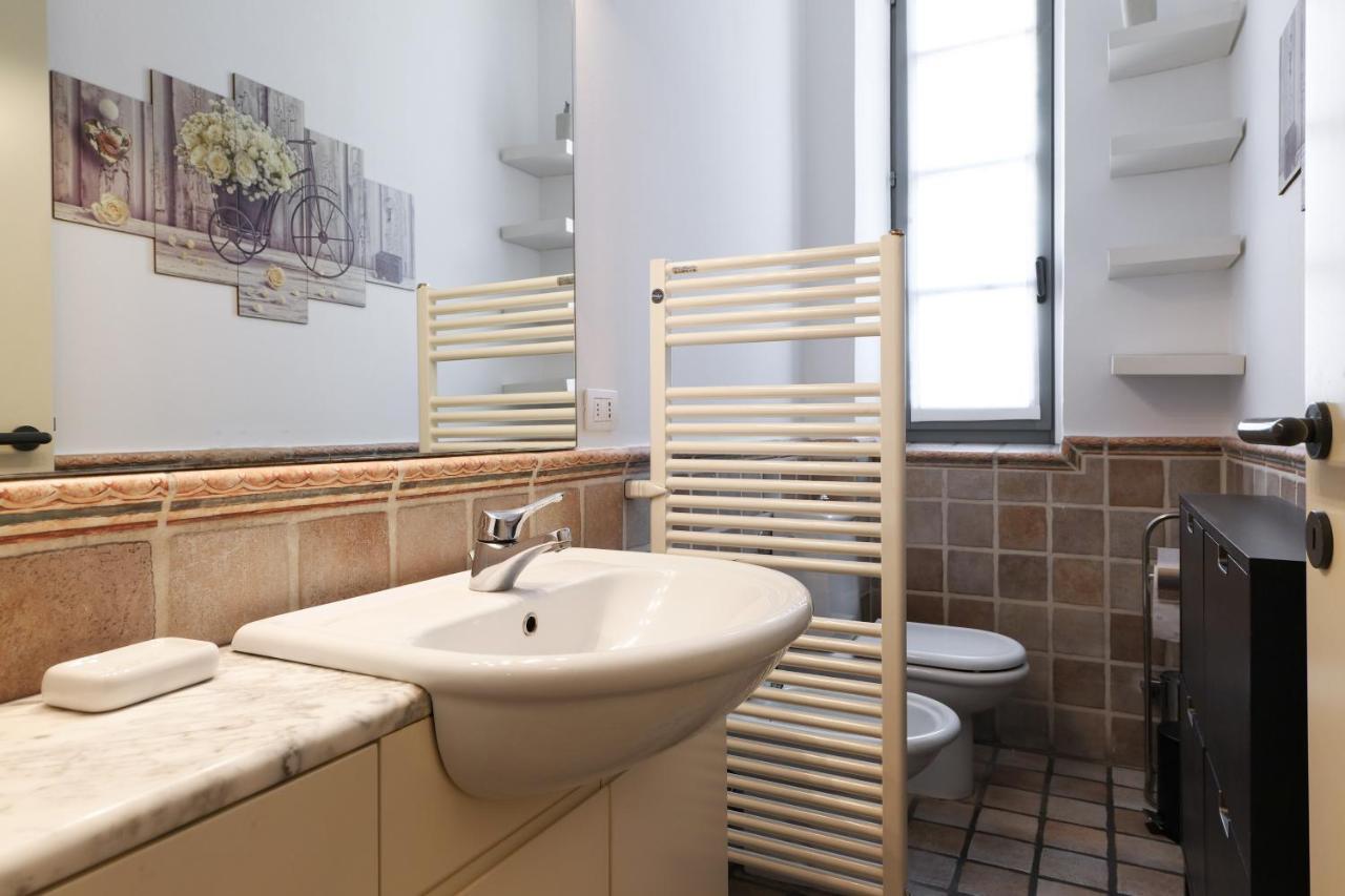 Charming San Babila Apt. Milano Eksteriør bilde